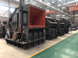 顎式破碎機和反擊式破碎機有區(qū)別在哪？各自有什么...