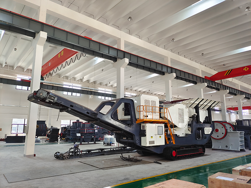 移動(dòng)破碎機(jī)破碎建筑垃圾使其再次利用 價(jià)格是多少 1 移动破碎机破碎建筑垃圾使其再次利用 价格是多少 - 固定式破碎机(images 1)