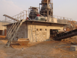 圓錐破碎機(jī)工作時(shí)怎么排出異物