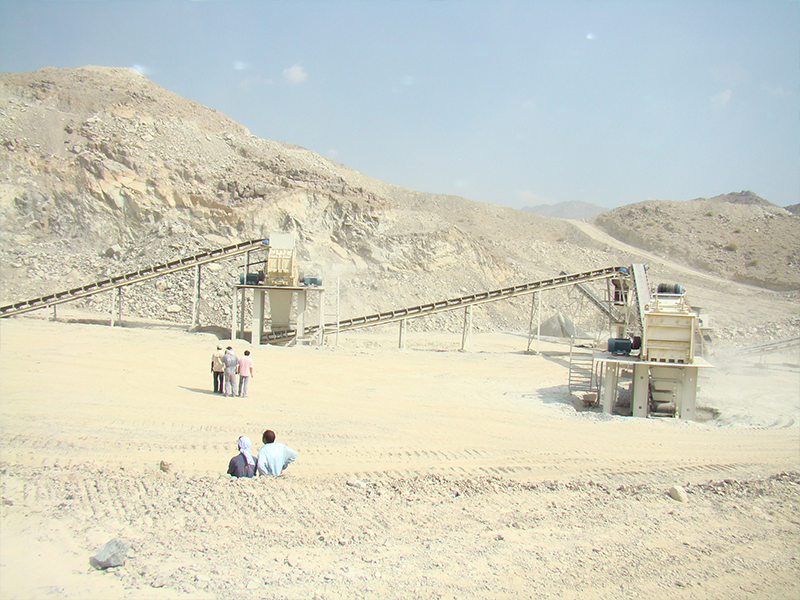 礦山破碎生產(chǎn)線選擇顎式破碎機(jī)有多重要 1 矿山破碎生产线选择颚式破碎机有多重要 - 上海丁博重工(images 1)